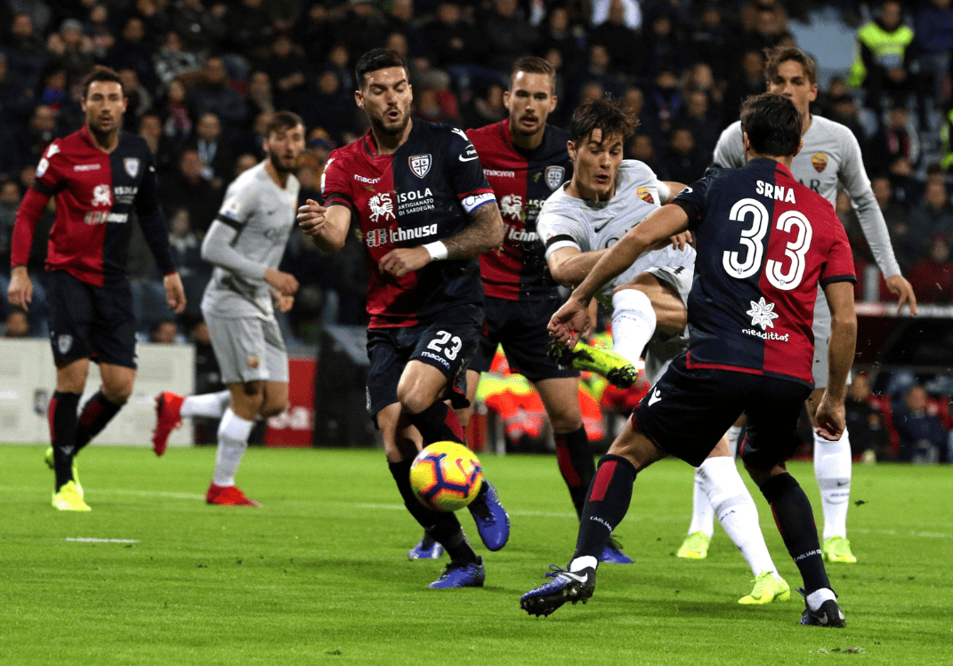 特瓦斯随行西班牙国王访华，向国内推广西甲联赛（特瓦斯随西班牙国王访华，助力西甲在华推广）