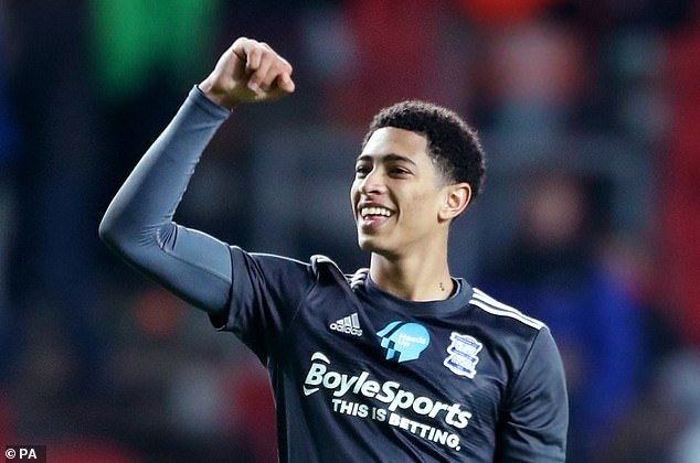 CBA：北京首钢主场再取胜利 防守表现亮眼（CBA：北京首钢再守主场告捷 防守端表现出色）