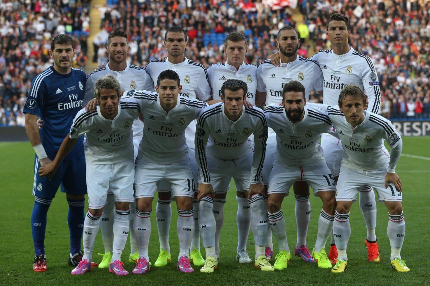 欧冠积分榜形势：拜仁阿森纳全胜，巴黎皇马遭首败，意甲陷危机（欧冠积分局势：拜仁、阿森纳全胜在握，巴黎、皇马遭遇首败，意甲告急）