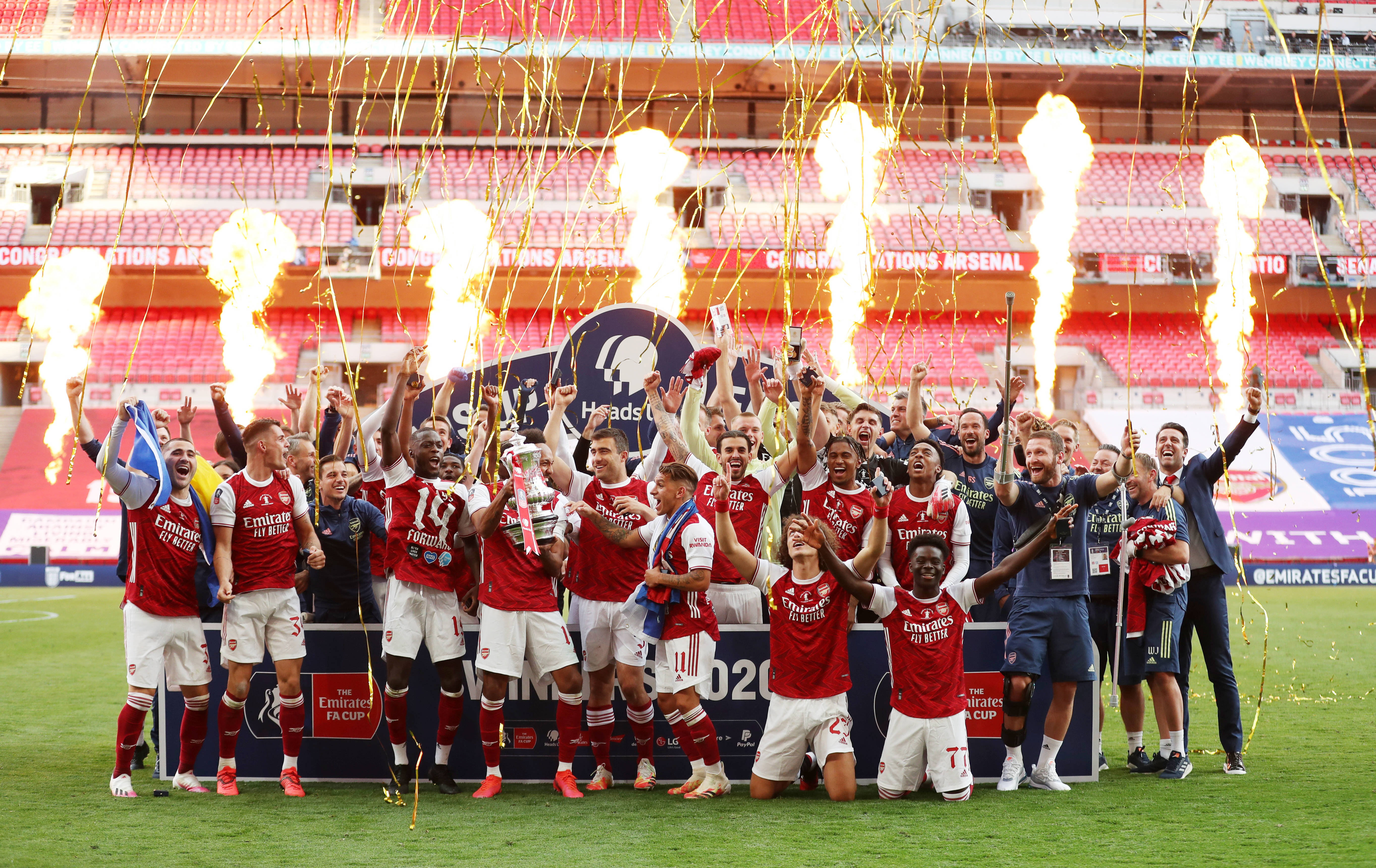 多特CEO：看到图赫尔今天的成就，后悔当初解雇了他（多特CEO直言：目睹图赫尔如今成就，悔当年解雇决定）