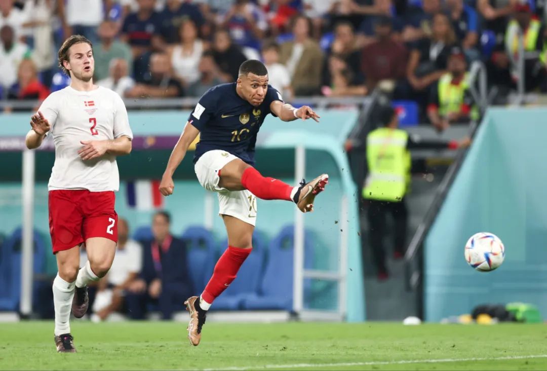 加克波：赢得世界杯是荷兰的目标，我们所有人都会为此努力（加克波：荷兰志在世界杯冠军，全队将为此全力以赴）