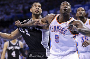 记者：拜仁即将签下17岁的厄瓜多尔中卫奥拉亚（记者：拜仁接近敲定17岁厄瓜多尔中卫奥拉亚）