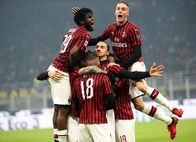 利物浦矛盾公开化！利物浦3-3遭保级队绝平 赛后萨拉赫炮轰球队（利物浦内讧显现：3-3被保级队压哨扳平，萨拉赫赛后怒斥球队）