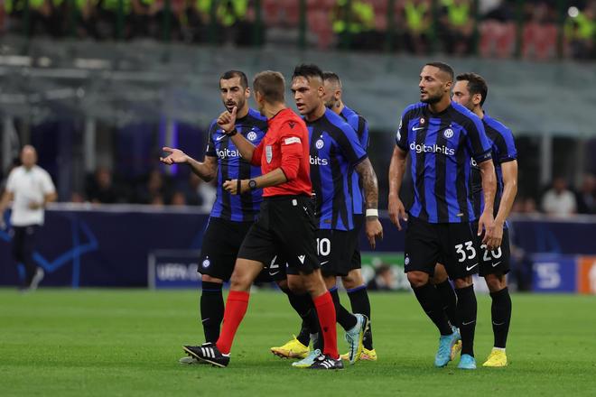 亚足联官网：麦克阿瑟已提前晋级，客战国安或力争平局保头名（亚足联官网：麦克阿瑟已提前出线，客场对阵国安或求和稳居榜首）